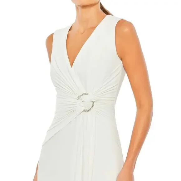 Mac Duggal NWT Draped Side Knot Jersey Gown Rhinestone Ring White Size 20 - Picture 2 of 11